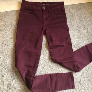 American Eagle Burgundy Jegging Pants